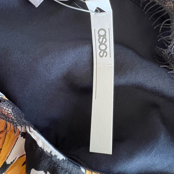 Asos crop top new nwt black lace sz 6 small - Picture 8 of 9